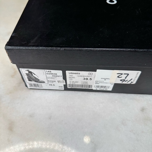 Chanel Leather CC Combat boots size 39.5 - Picture 13 of 14